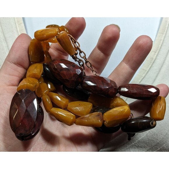 Vintage Retro Chunky Brown Acrylic Beaded Layered Necklace - Picture 5 of 6